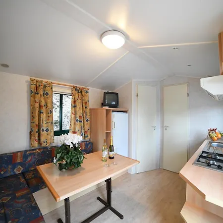 In Ferienresidenz Mit Pool, Cleaning Included Holiday home Villanova d'Albenga